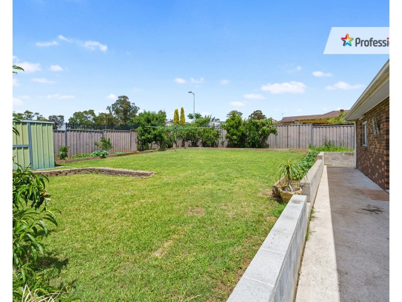 22 Guise Avenue, Casula NSW 2170