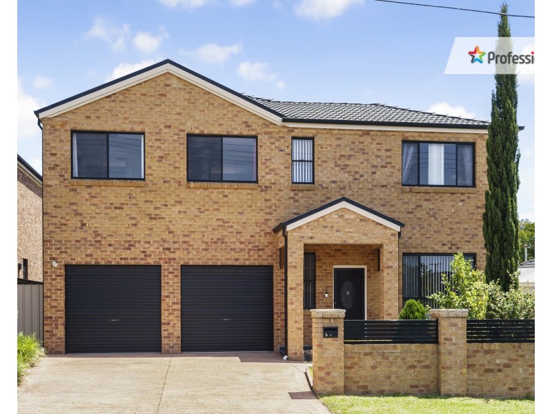 1A Marsh Parade, Casula NSW 2170
