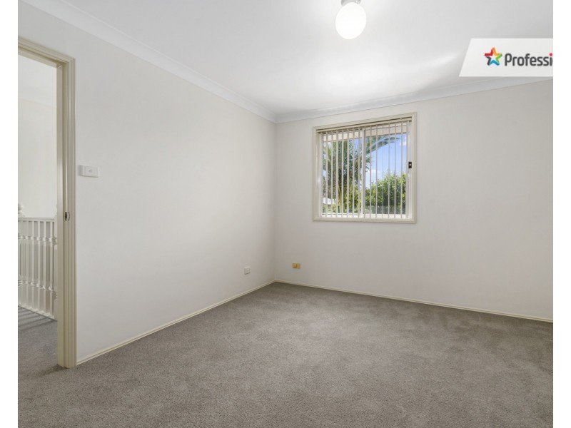 2/6 Bungonia Street, Prestons NSW 2170