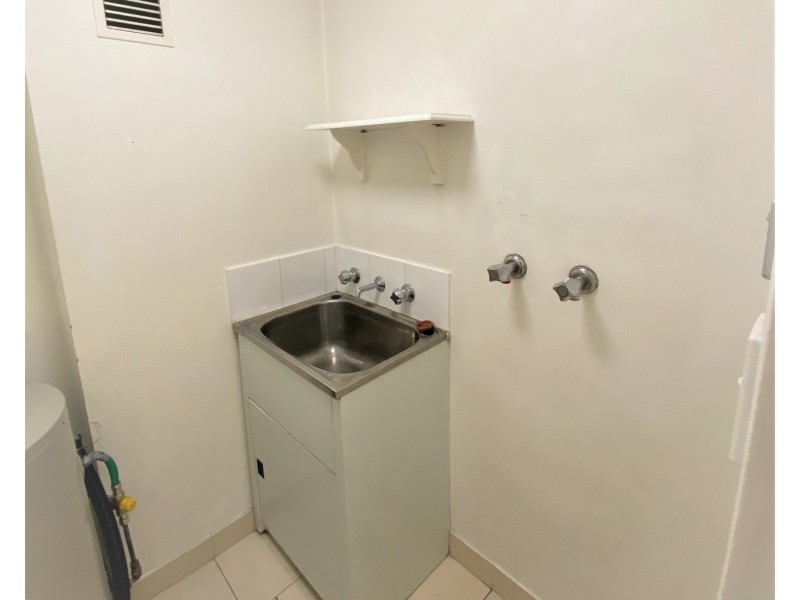 24/4 Riverpark Drive, Liverpool NSW 2170