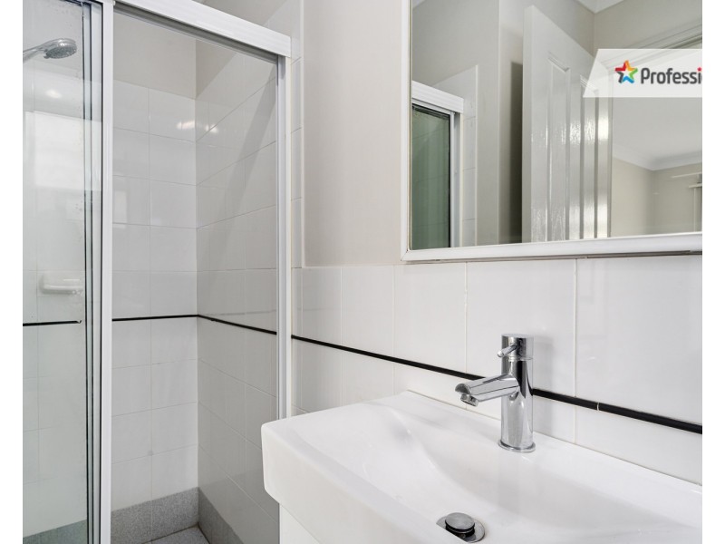 19 Guise Avenue, Casula NSW 2170