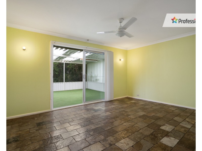 40 Fitzpatrick Close, Casula NSW 2170