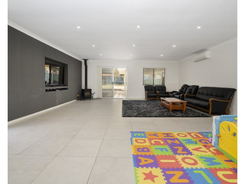 122-124 Graham Avenue, Lurnea NSW 2170