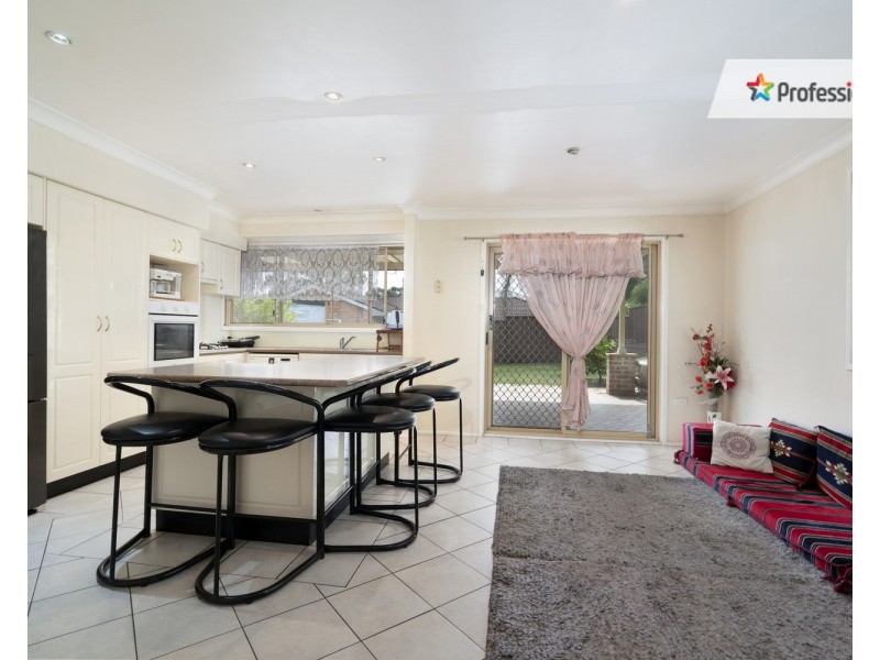 40 Doncaster Avenue, Casula NSW 2170