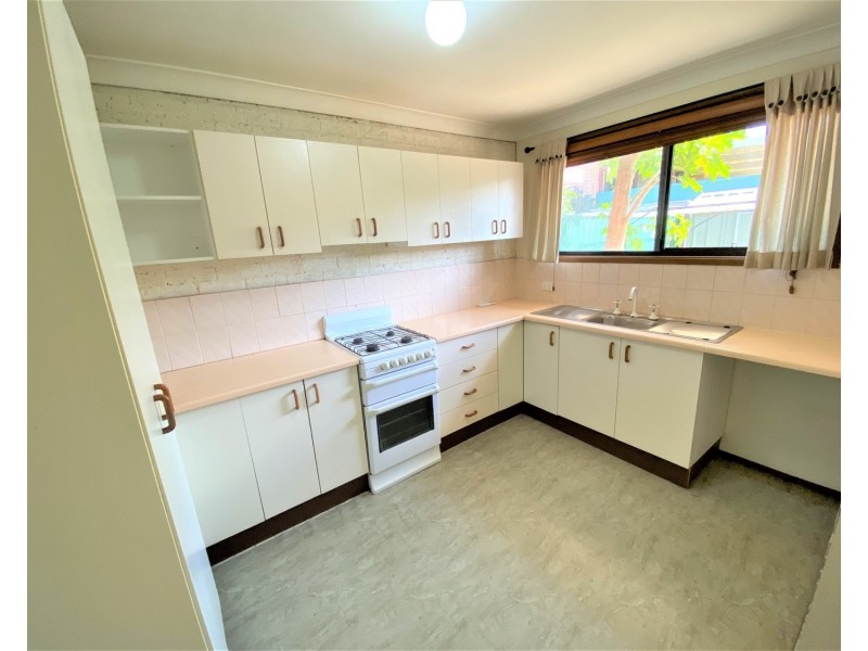 19/45 Pine Road, Casula NSW 2170