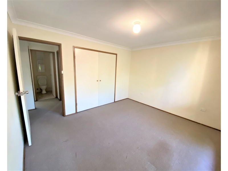 19/45 Pine Road, Casula NSW 2170