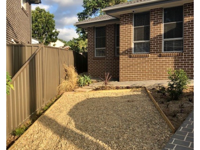 9A Grahame Avenue, Glenfield NSW 2167