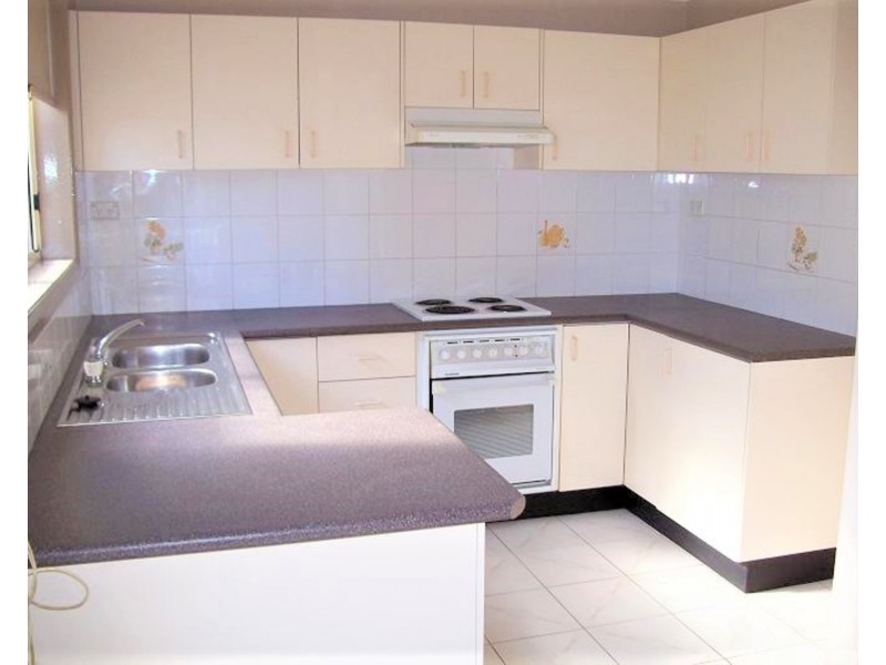 2/7-9 Myall Road, Casula NSW 2170