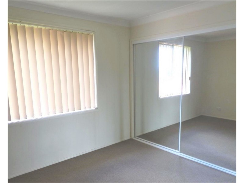 9 Magnolia Close, Casula NSW 2170