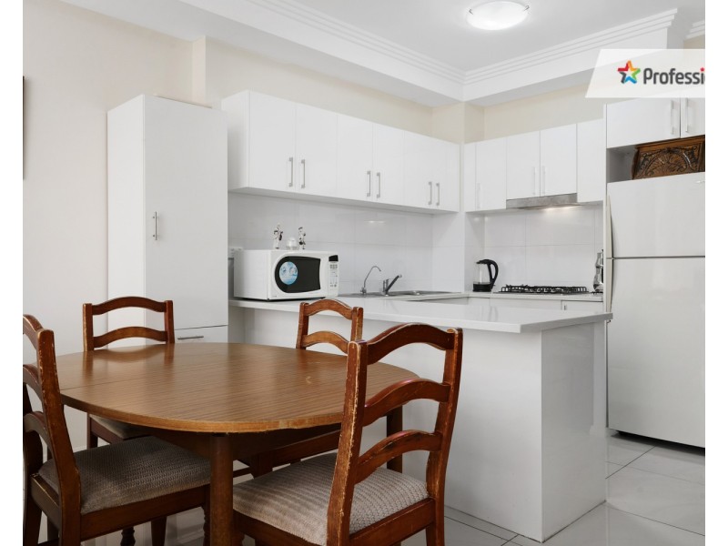 33/24 Lachlan Street, Liverpool NSW 2170