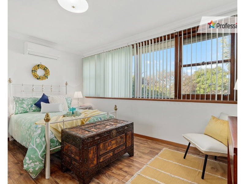 1 Holston Street, Casula NSW 2170