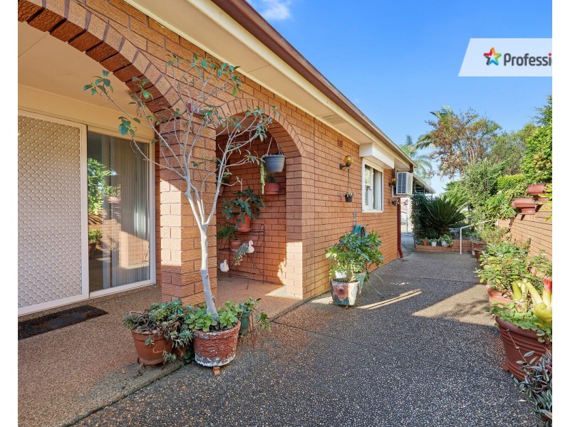 1 Holston Street, Casula NSW 2170