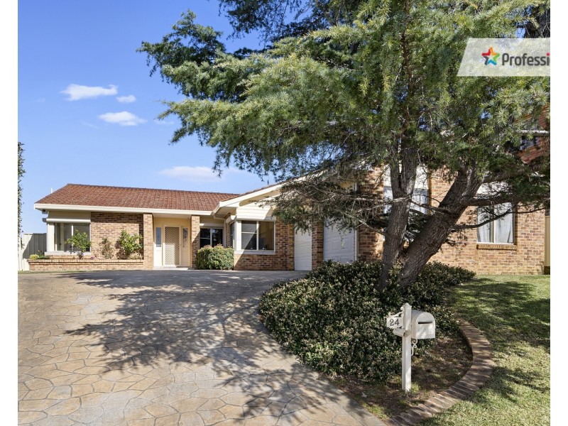 24 Sidney Place, Casula NSW 2170