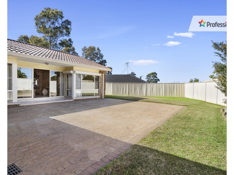 24 Sidney Place, Casula NSW 2170