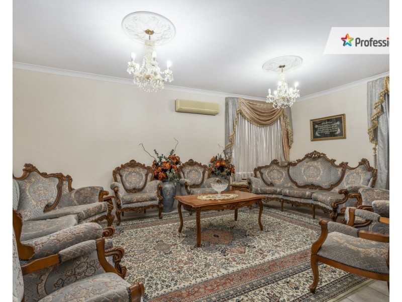 24 Ashcroft Avenue, Casula NSW 2170