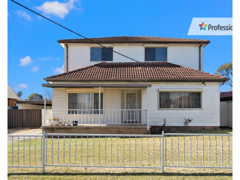 24 Ashcroft Avenue, Casula NSW 2170