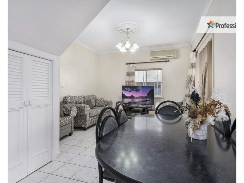 24 Ashcroft Avenue, Casula NSW 2170