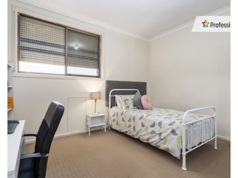 24 Ashcroft Avenue, Casula NSW 2170