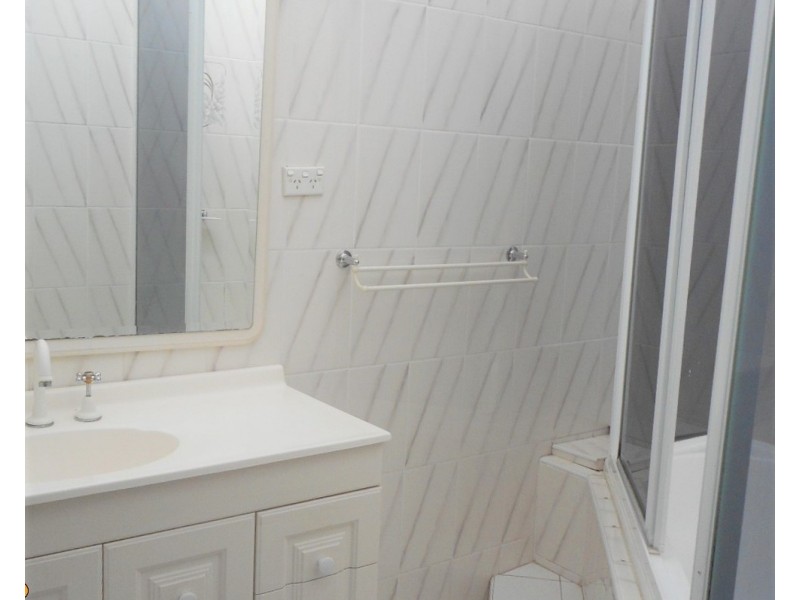 23 Birkdale Crescent, Liverpool NSW 2170