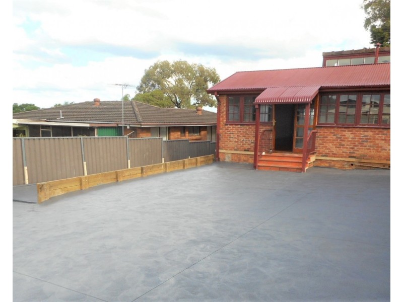 23 Birkdale Crescent, Liverpool NSW 2170