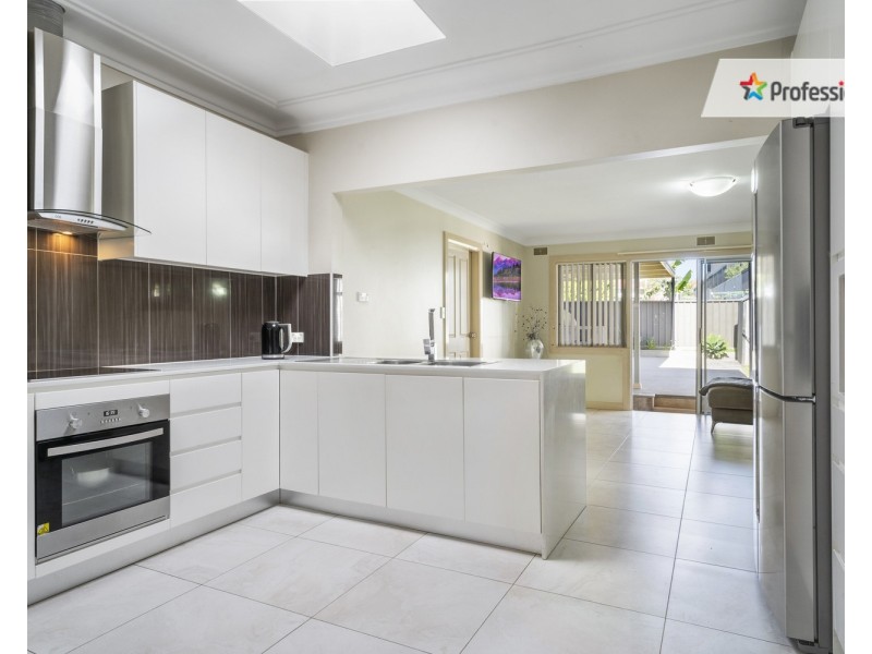 74 Marsh Parade, Casula NSW 2170