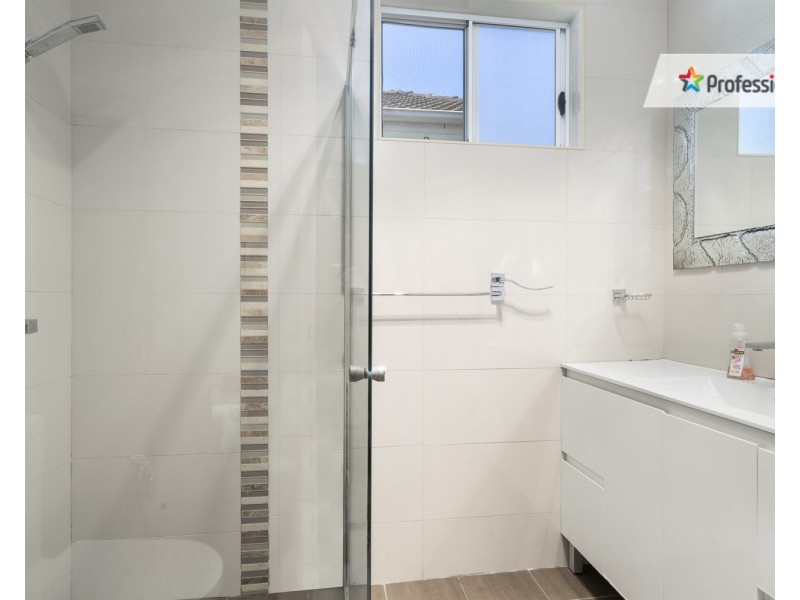 74 Marsh Parade, Casula NSW 2170