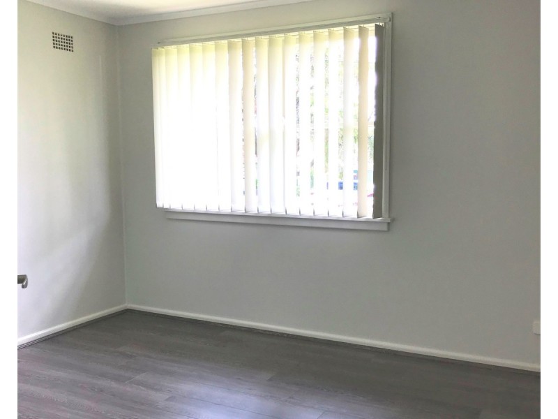 24 Fitzpatrick Crescent, Casula NSW 2170