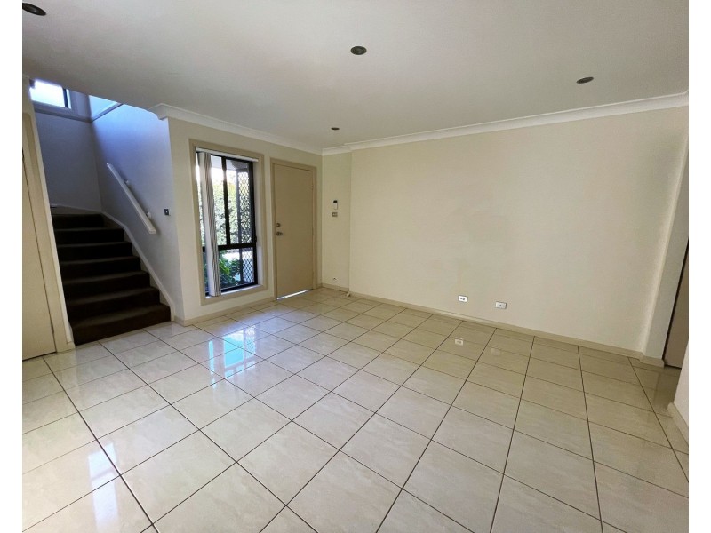 3/4-6 Blackwood Avenue, Casula NSW 2170