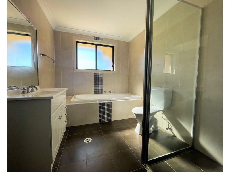 3/4-6 Blackwood Avenue, Casula NSW 2170