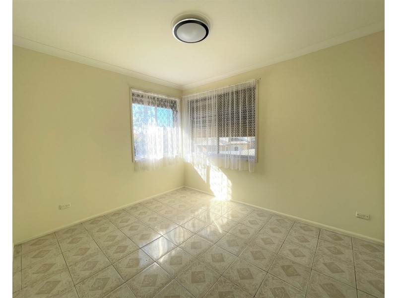 88A Kendall Drive, Casula NSW 2170