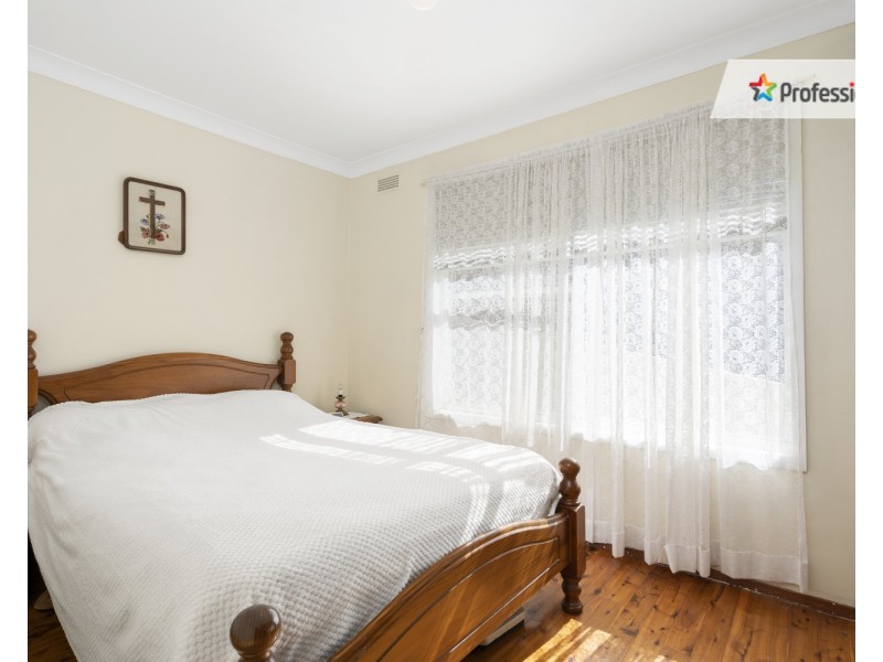 51 St Andrews Boulevard, Casula NSW 2170