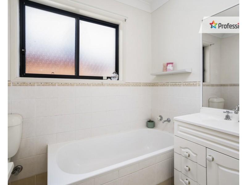 9/46-52 Wattle Road, Casula NSW 2170