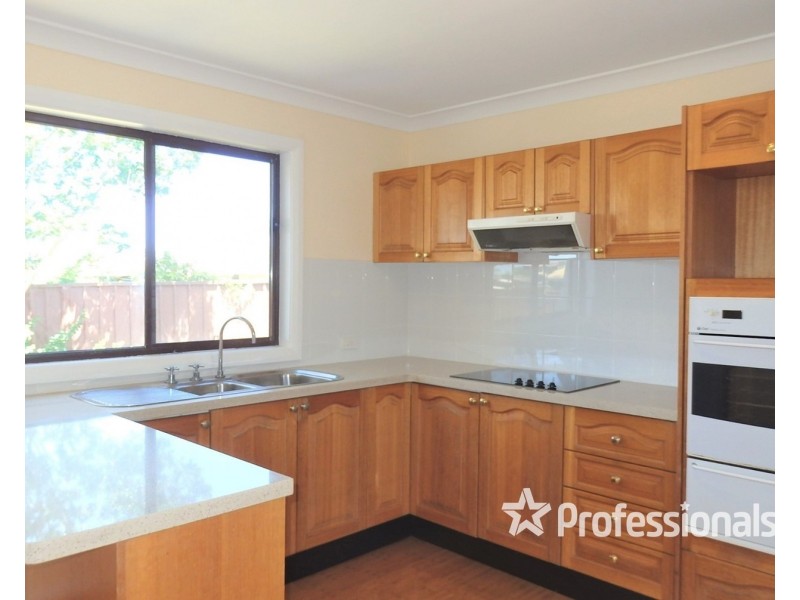 42A Holland Crescent, Casula NSW 2170
