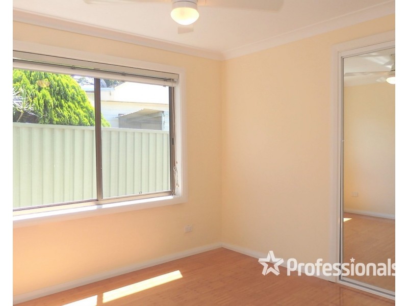 42A Holland Crescent, Casula NSW 2170