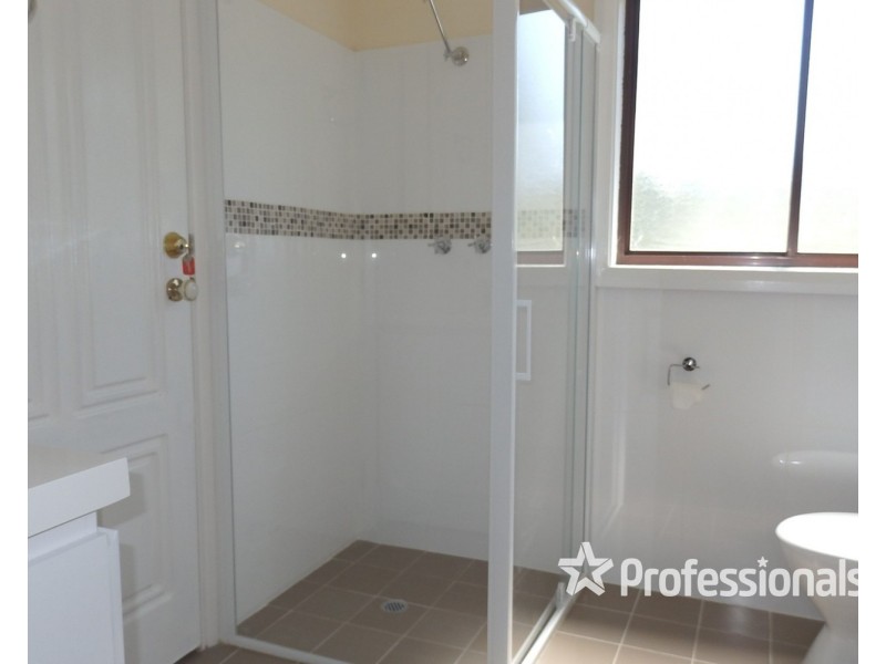 42A Holland Crescent, Casula NSW 2170