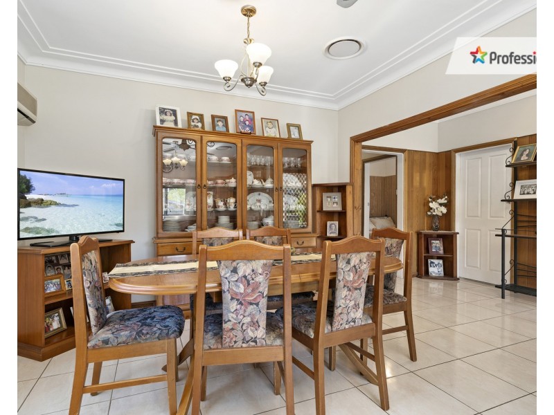 21 Grove Street, Casula NSW 2170