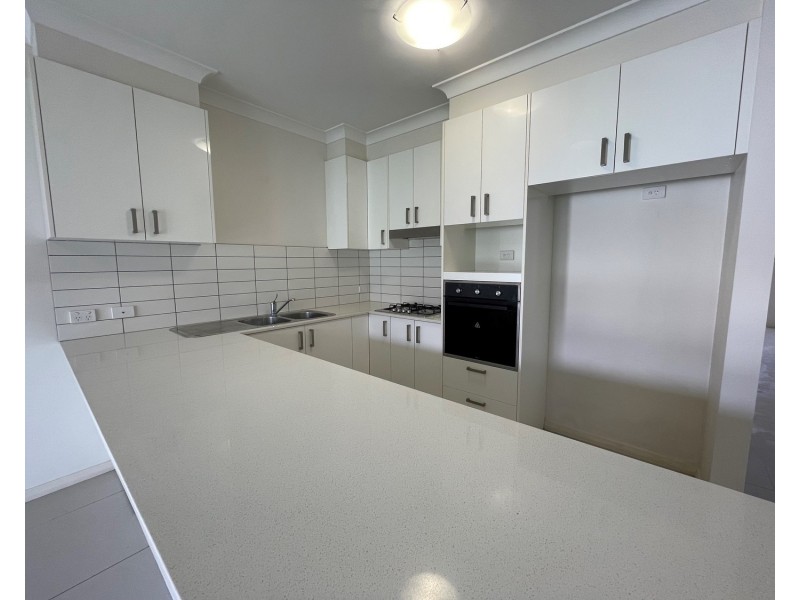 4/32 Northampton Road, Glenfield NSW 2167