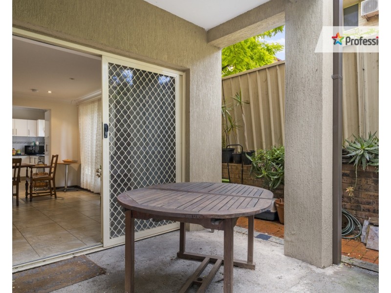 88 Kendall Drive, Casula NSW 2170