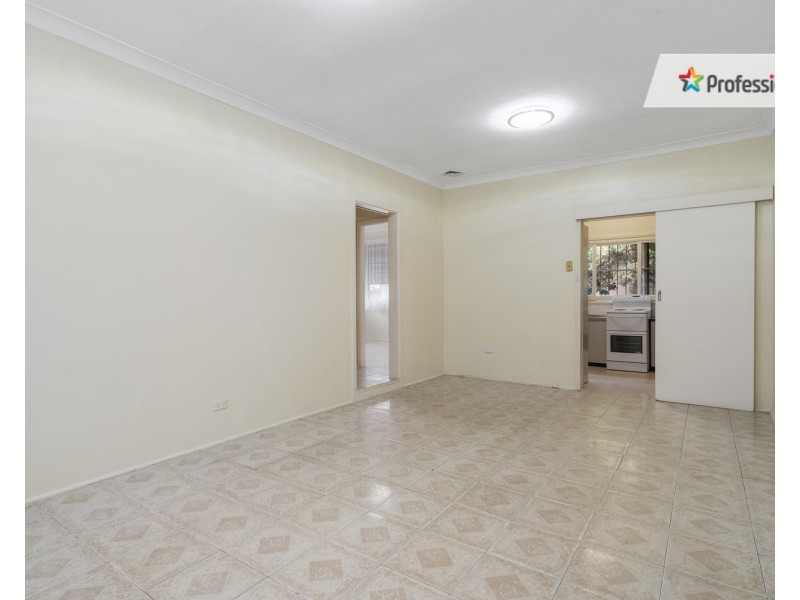 88 Kendall Drive, Casula NSW 2170