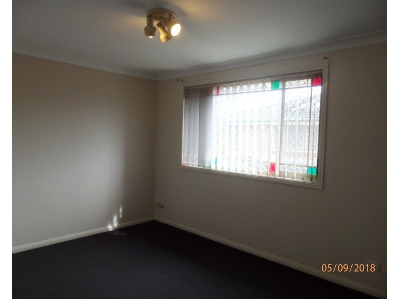 3/30 Hoxton Park Road, Liverpool NSW 2170