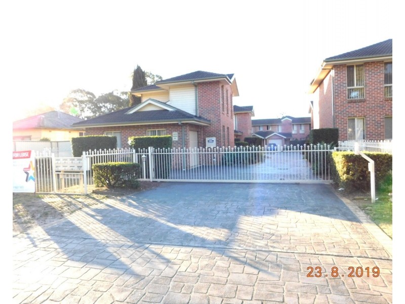 5/42-44 Macquarie Road, Ingleburn NSW 2565