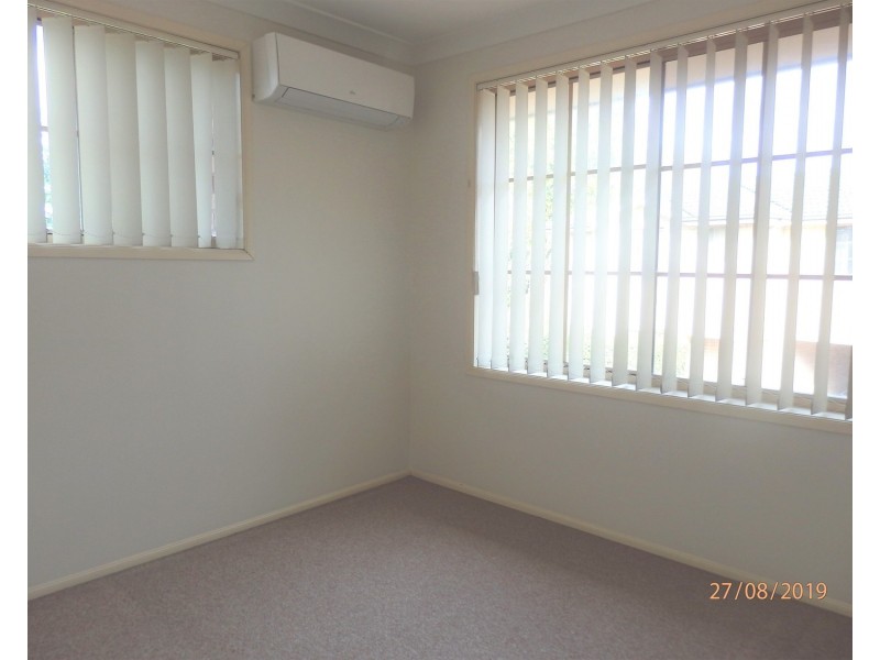 13/12 Pine Road, Casula NSW 2170