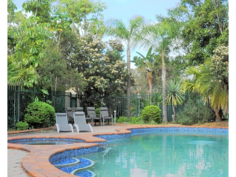 13/4 Ernest Avenue, Chipping Norton NSW 2170