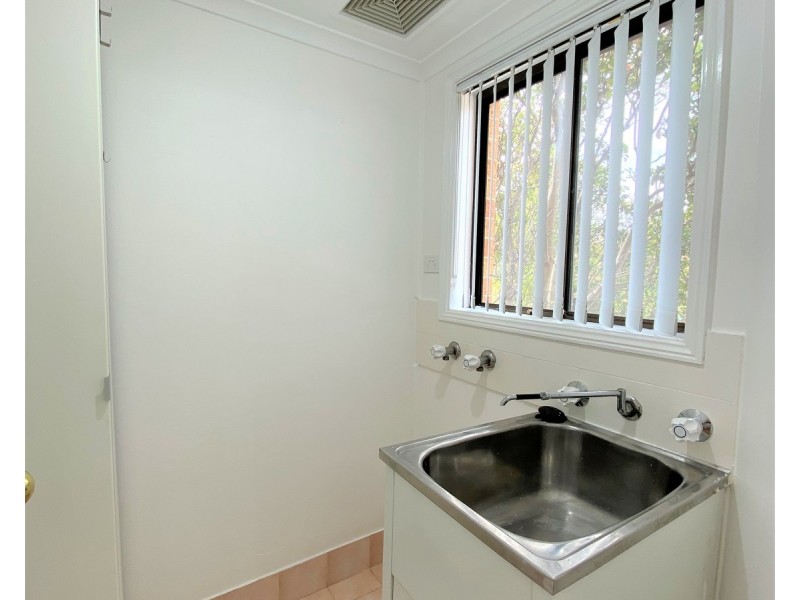 13/4 Ernest Avenue, Chipping Norton NSW 2170