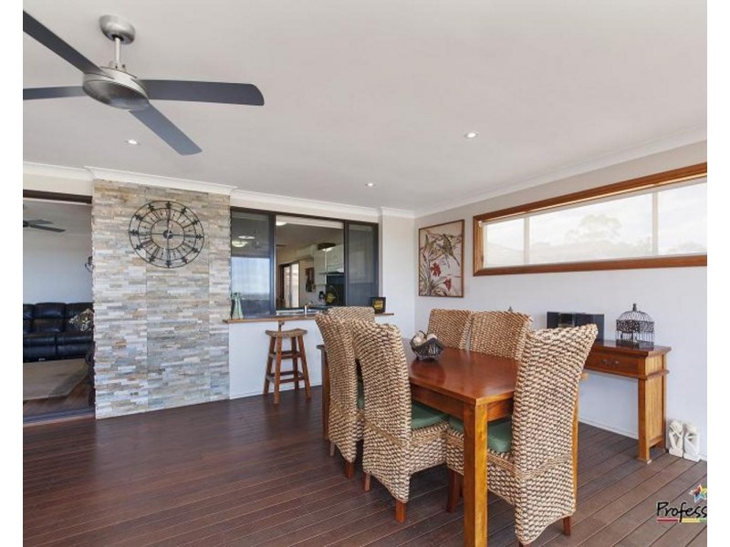 42 Canberra Avenue, Casula NSW 2170