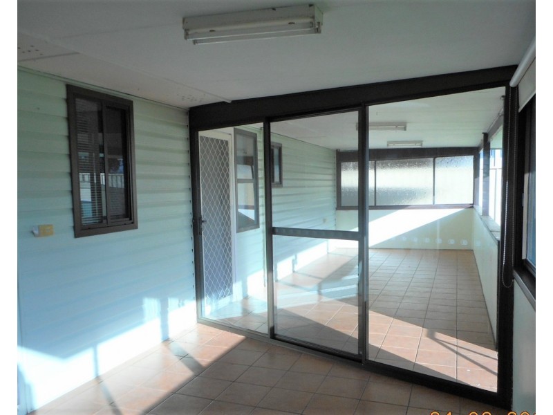 11 Hilda Avenue, Casula NSW 2170