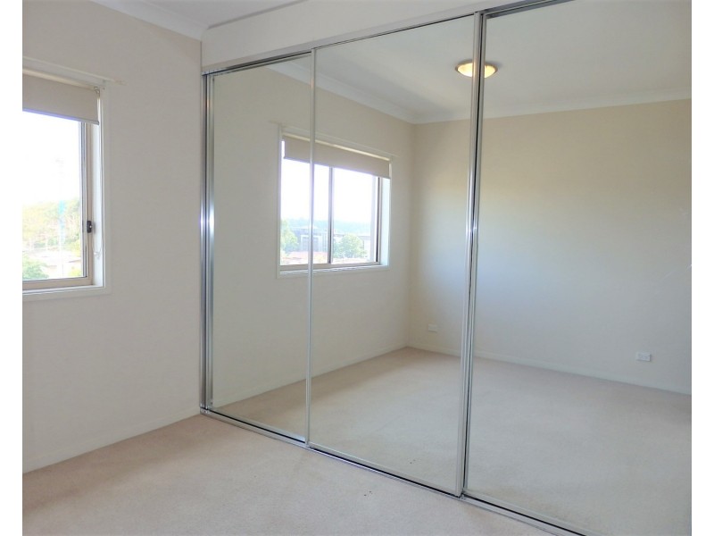 31/17 Warby Street, Campbelltown NSW 2560