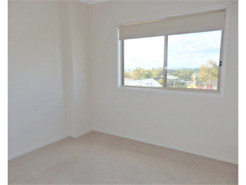31/17 Warby Street, Campbelltown NSW 2560