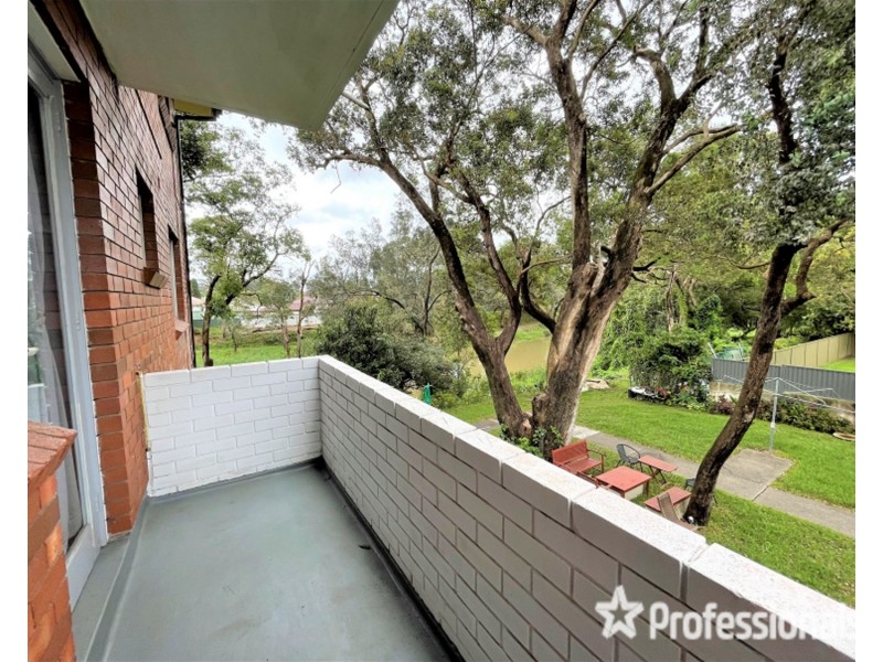 16/190 Sandal Crescent, Carramar NSW 2163