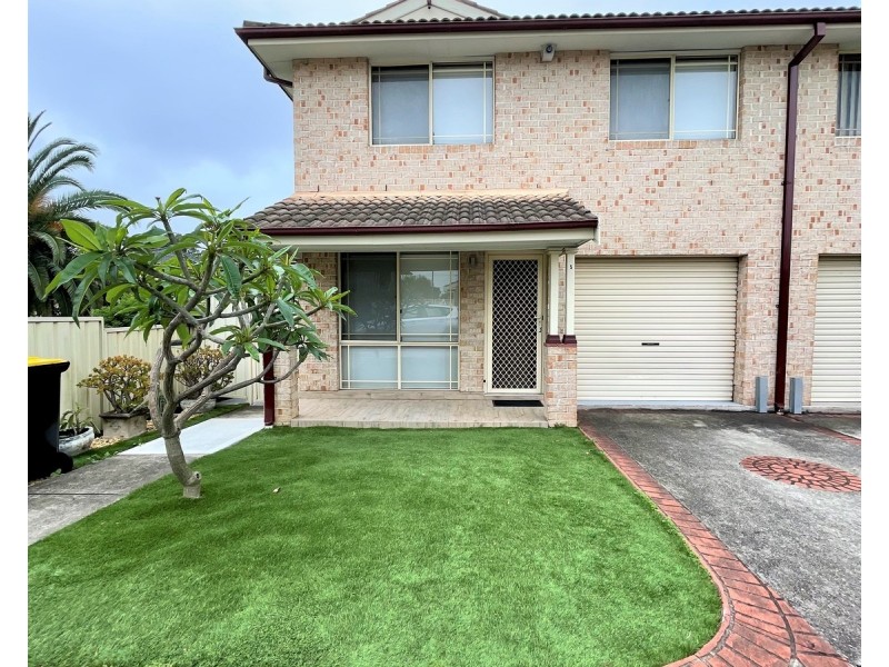 5/24 Webster Road, Lurnea NSW 2170